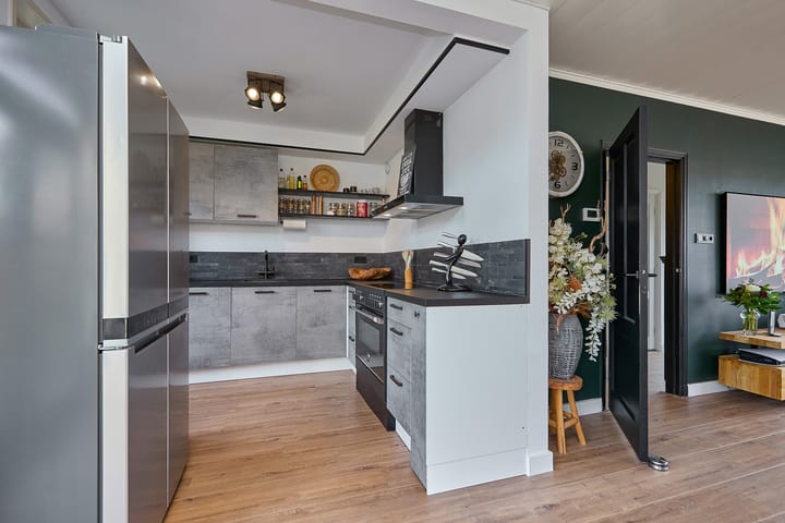 Foto 23 van Pinksterblomstraat 83