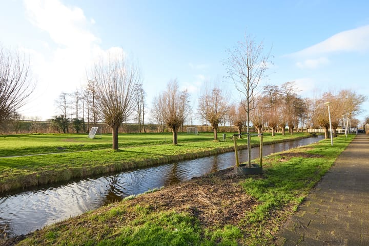 Foto 54 van Pinksterblomstraat 83