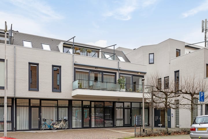 Foto 1 van St. Jansplein 45-B