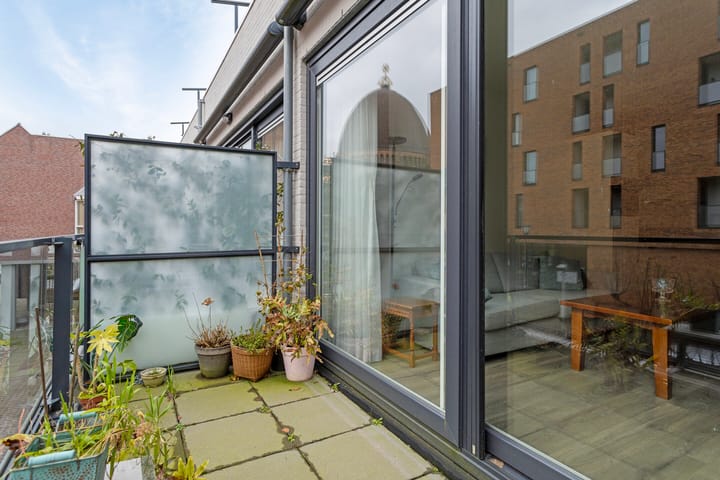 Foto 10 van St. Jansplein 45-B