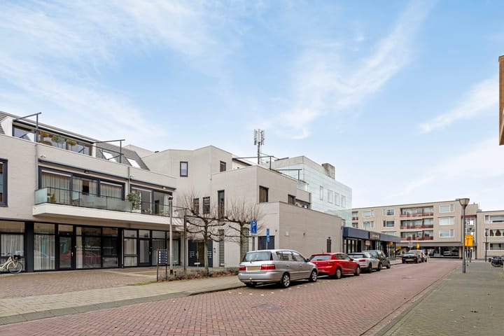 Foto 30 van St. Jansplein 45-B