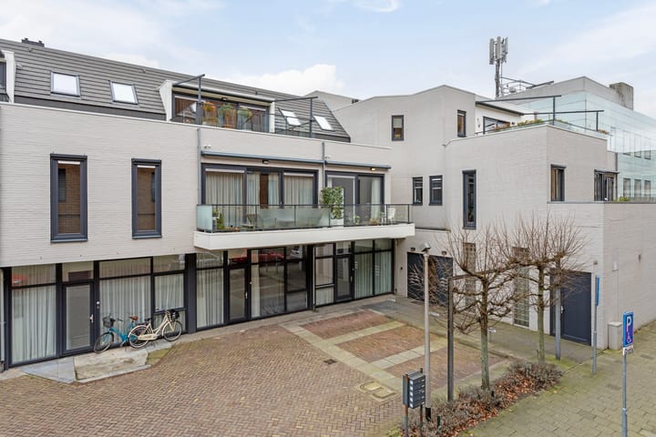 Foto 32 van St. Jansplein 45-B