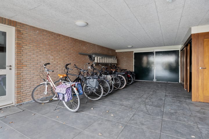 Photo 33 of Steenstraat 45