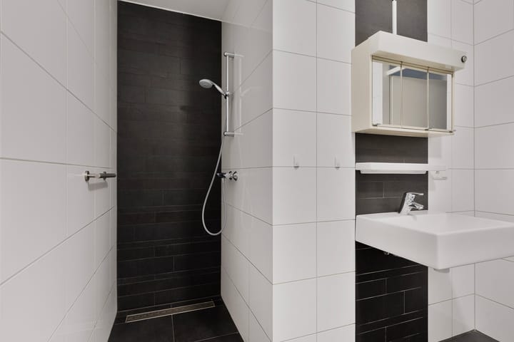 Photo 18 of Wilhelminaplein 99