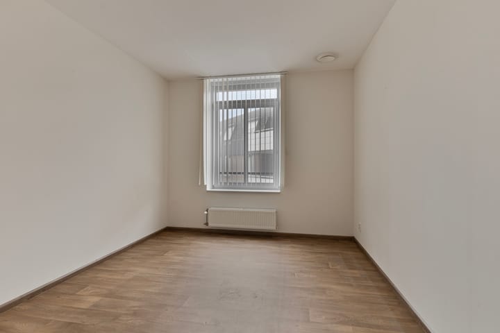 Photo 20 of Wilhelminaplein 99