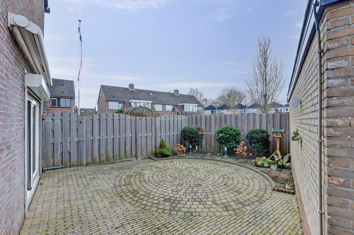 Foto 34 van Vogelgaarde 16