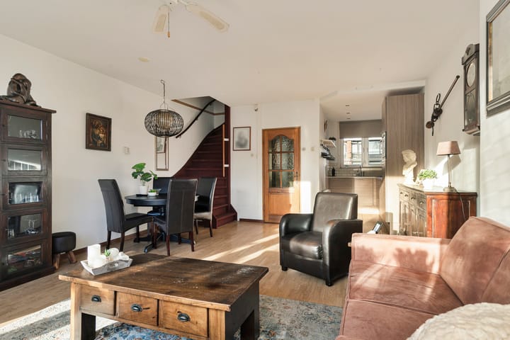 Foto 8 van Philips Willemplantsoen 10