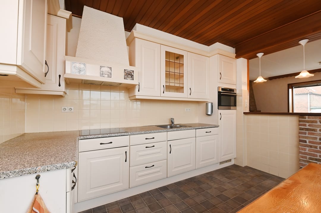 Foto 7 van Delftsestraatweg 50