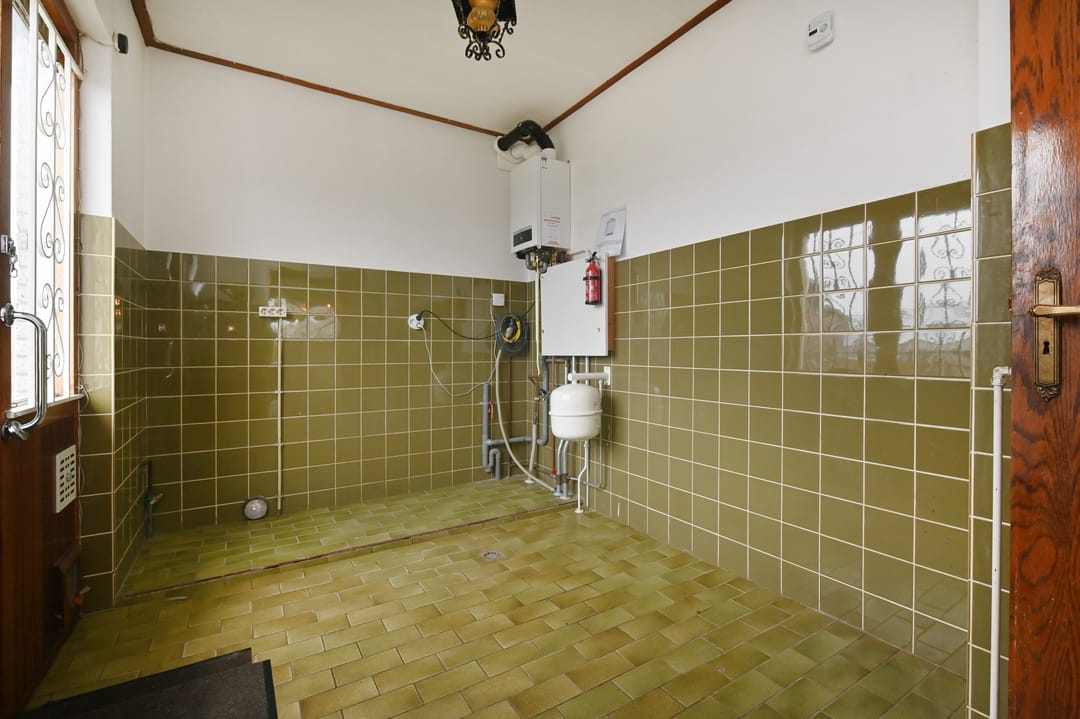 Foto 13 van Delftsestraatweg 50