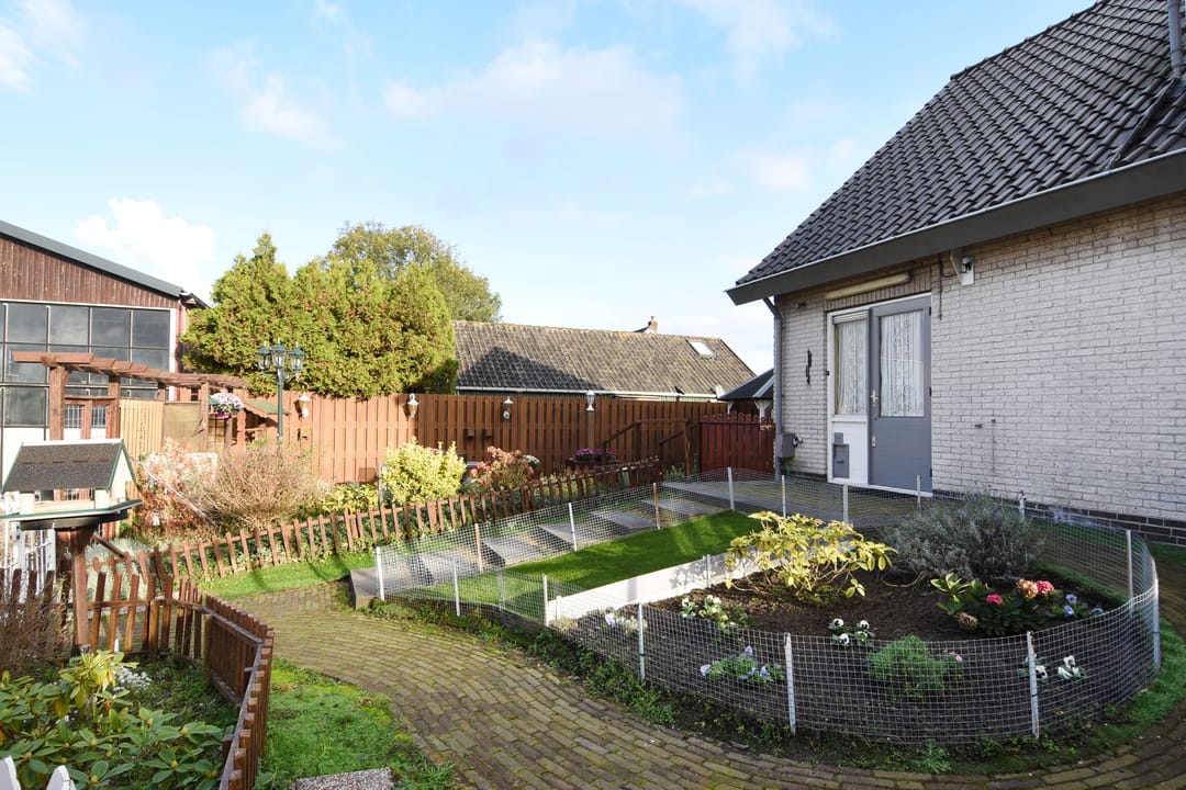 Foto 16 van Delftsestraatweg 50