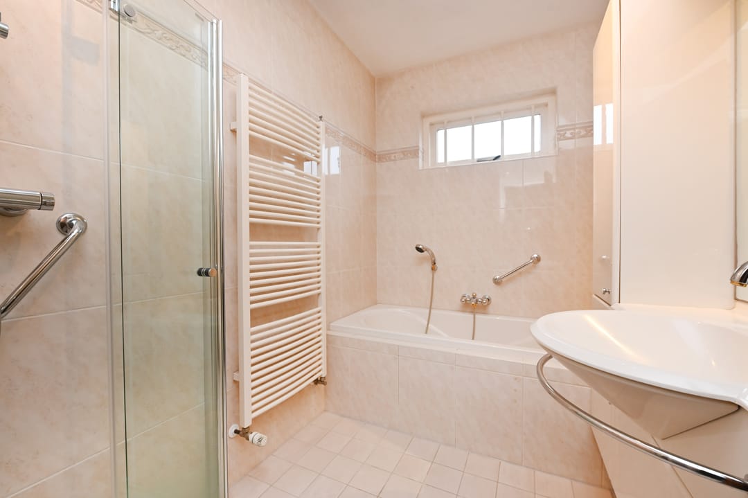 Foto 23 van Delftsestraatweg 50