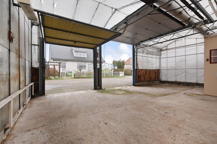 Foto 42 van Delftsestraatweg 50