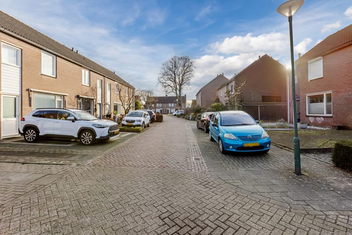 Foto 45 van Clausstraat 18