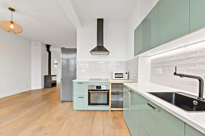 Foto 13 van Caan van Necklaan 184