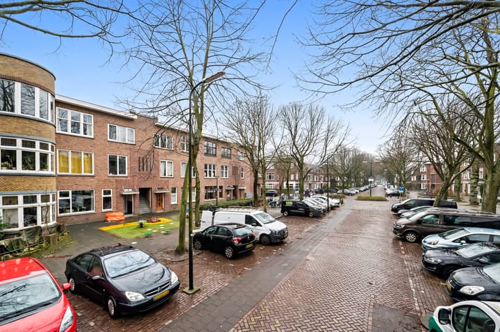 Foto 26 van Caan van Necklaan 184