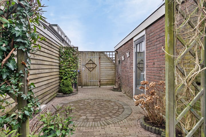 Foto 31 van Koningin Julianasingel 26