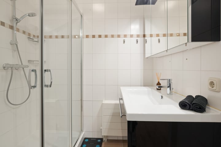 Foto 28 van Zwanebloemweg 36