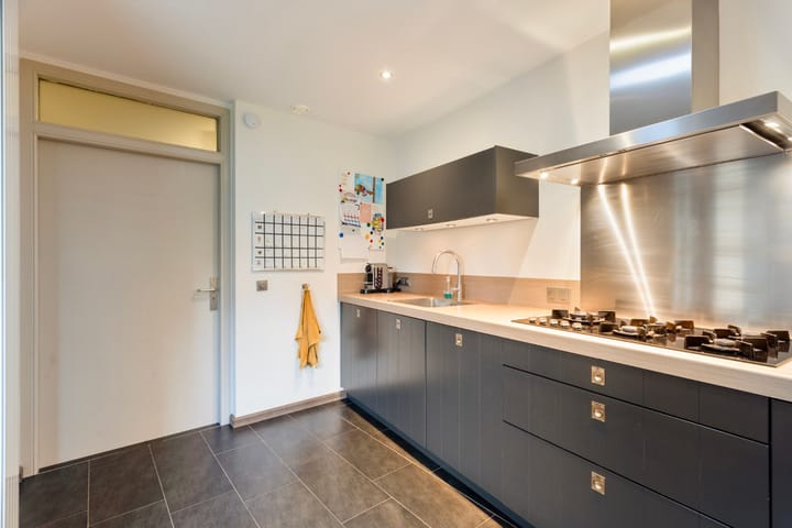 Foto 8 van Weth. Van Hunselstraat 1