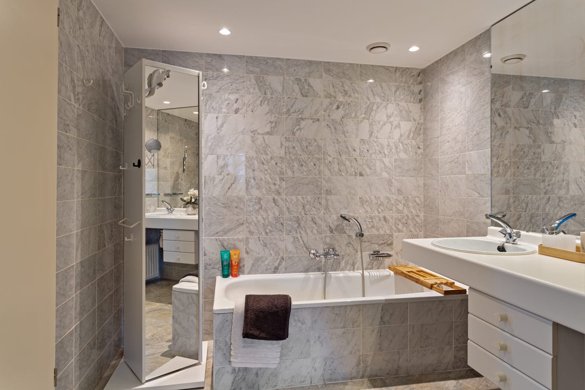 Foto 25 van Stationsplein 17-A