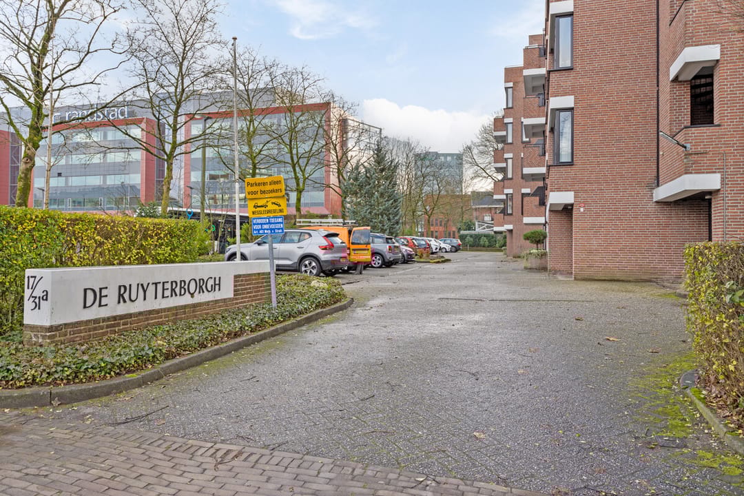 Foto 28 van Stationsplein 17-A