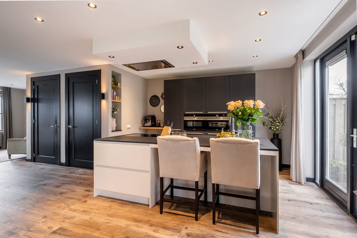 Foto 3 van Nehalennialaan 22