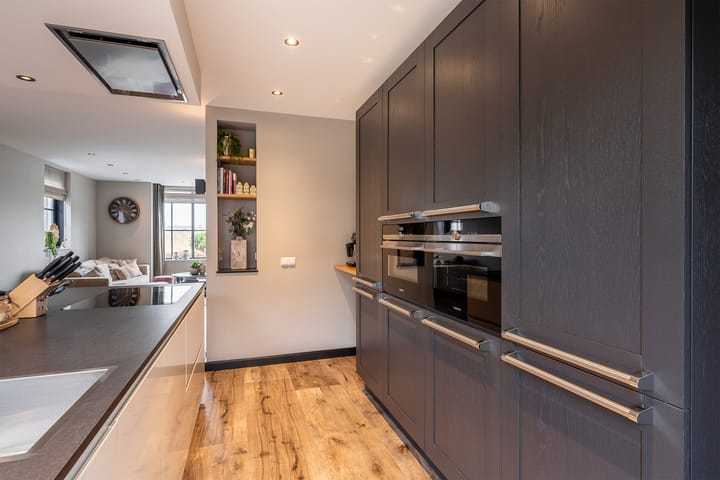 Foto 14 van Nehalennialaan 22