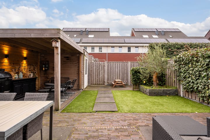 Foto 19 van Nehalennialaan 22