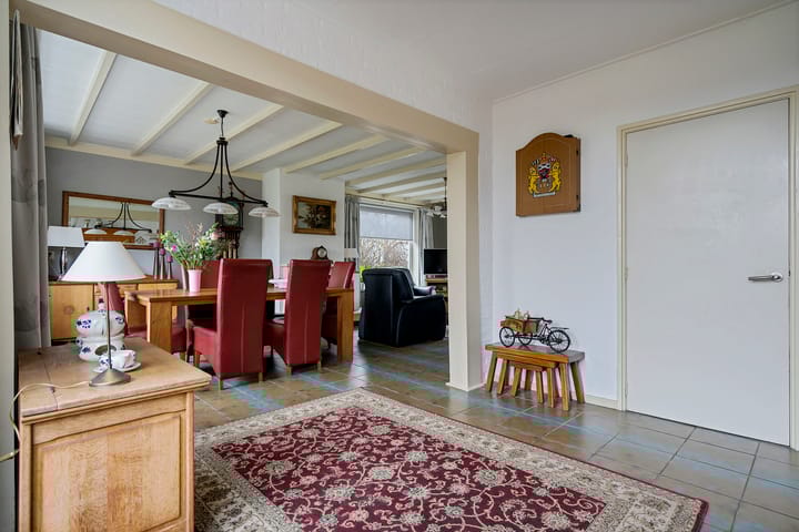 Foto 8 van Schoolstraat 33