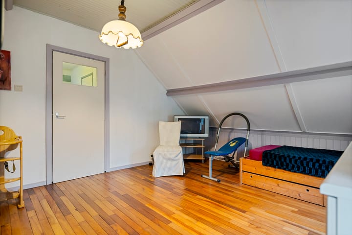 Foto 28 van Schoolstraat 33