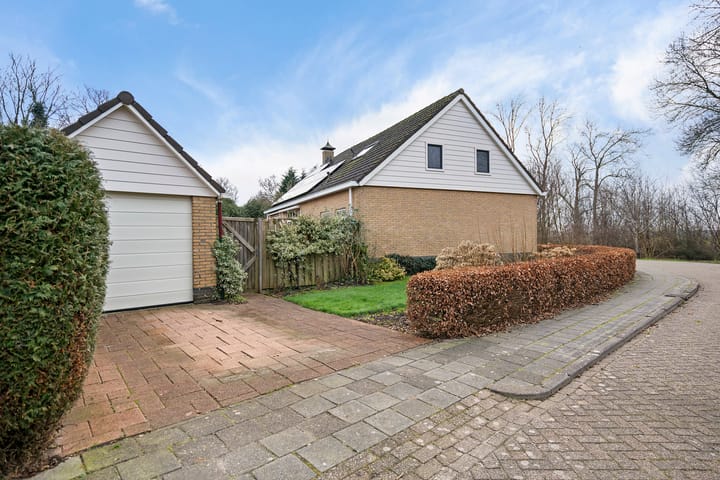 Foto 37 van Schoolstraat 33