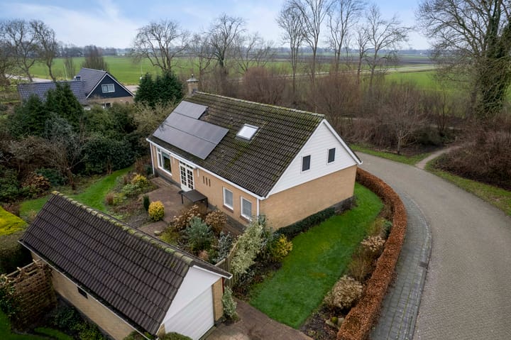 Foto 39 van Schoolstraat 33