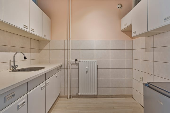 Foto 8 van Lelystraat 2-B8