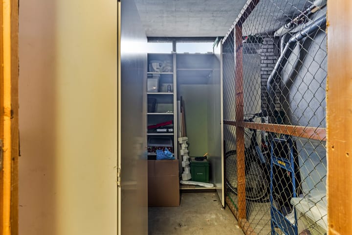 Foto 20 van Lelystraat 2-B8