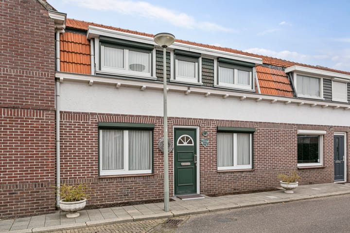 Foto 38 van St.Norbertusstraat 13