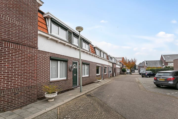 Foto 40 van St.Norbertusstraat 13