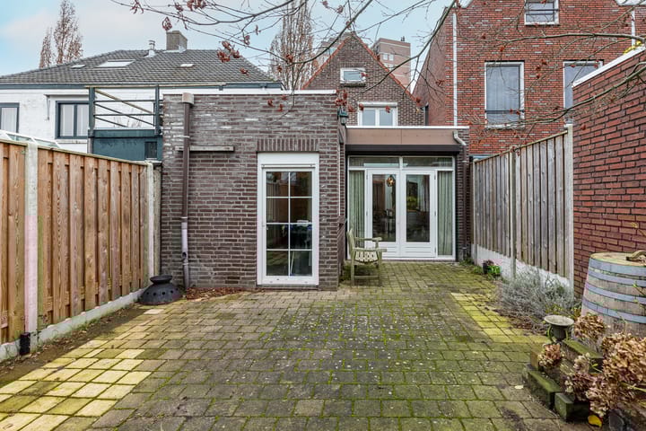 Foto 48 van Runstraat 1