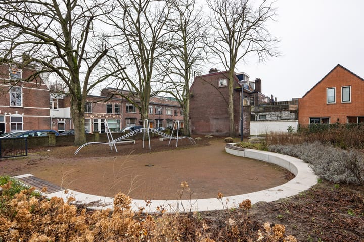 Foto 23 van Oosterstraat 4