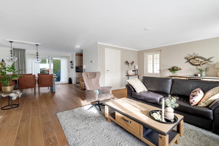 Foto 3 van Koningsvaren 77