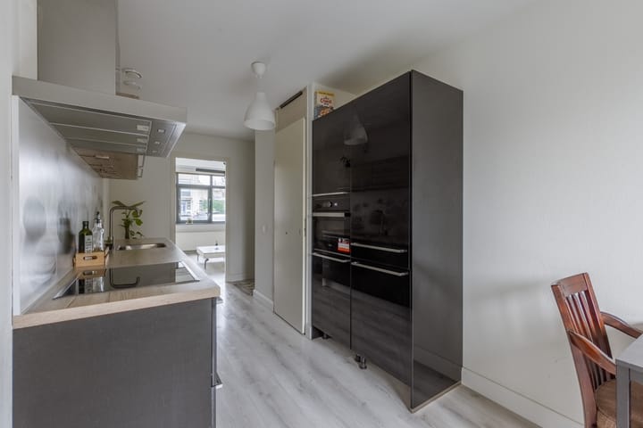 Foto 13 van Joris Ivenslaan 99