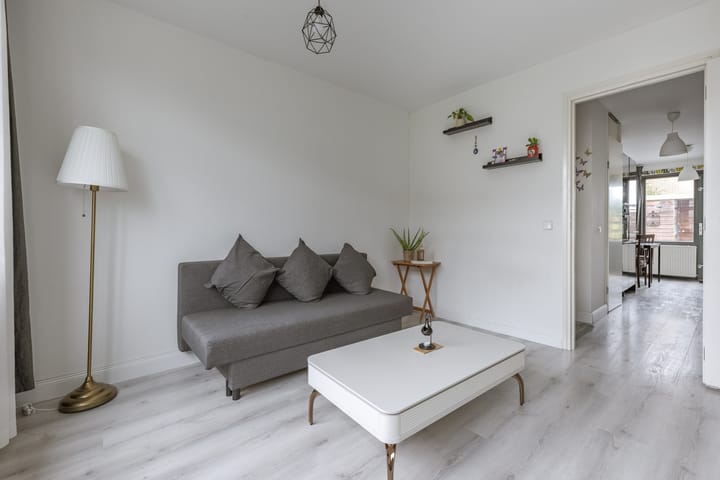 Foto 18 van Joris Ivenslaan 99