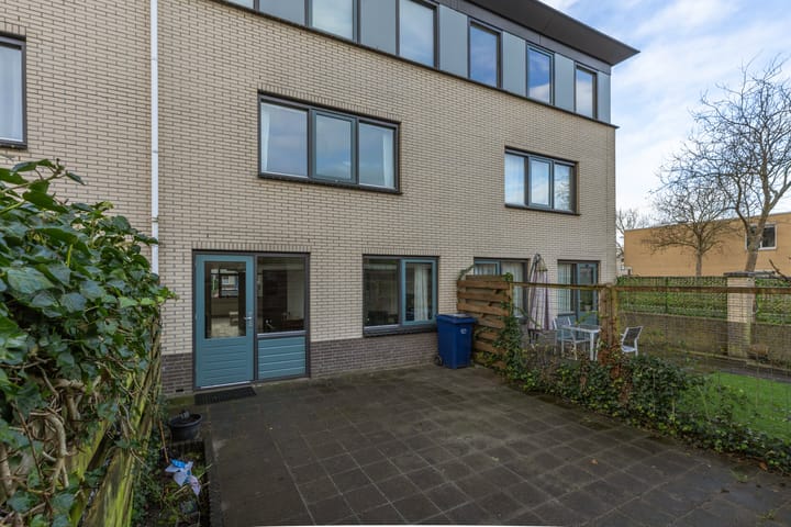 Foto 27 van Joris Ivenslaan 99