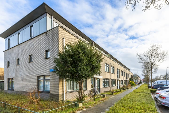 Foto 33 van Joris Ivenslaan 99