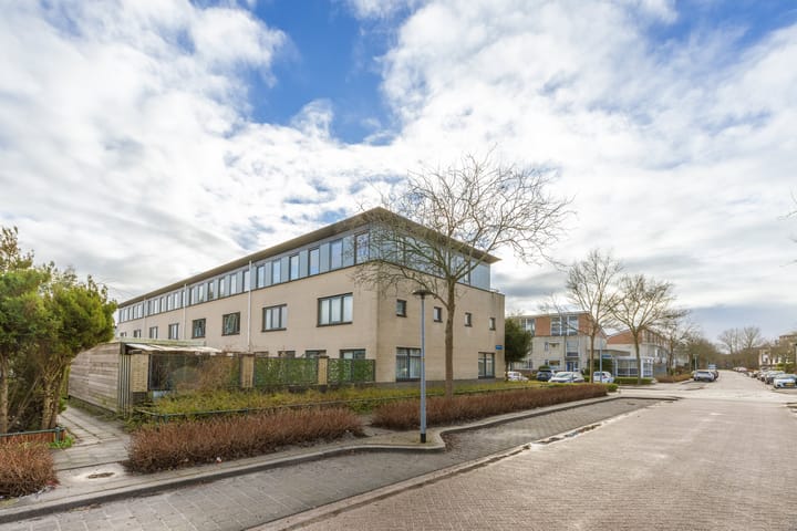 Foto 34 van Joris Ivenslaan 99