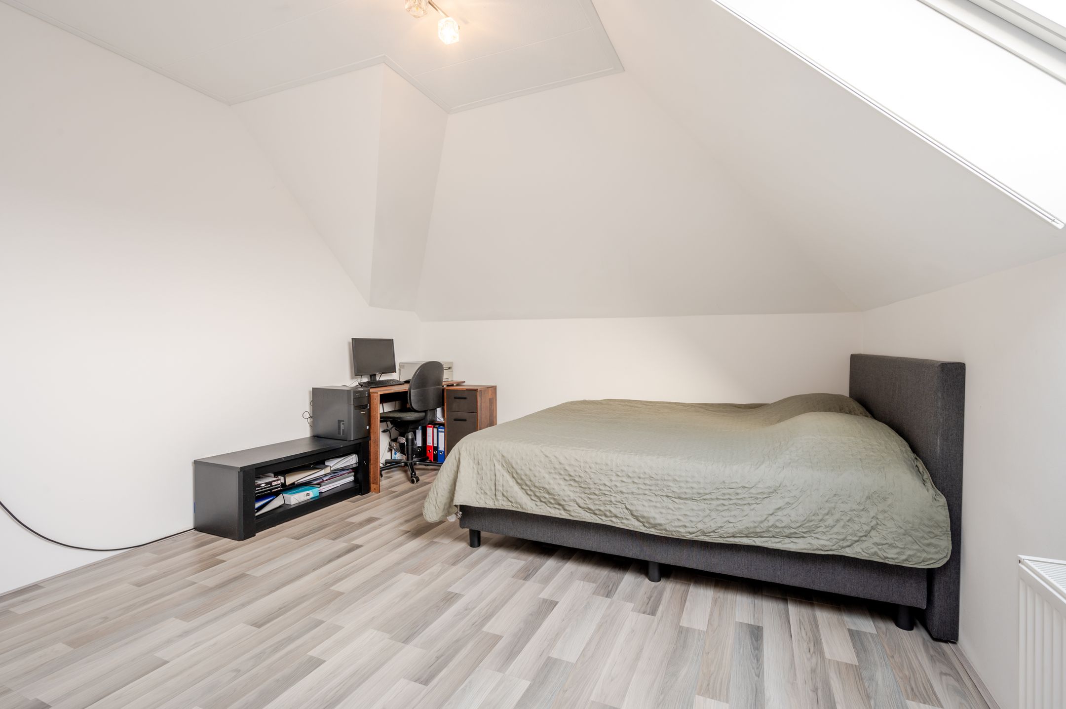 Foto 30 van Anzarstraat 8