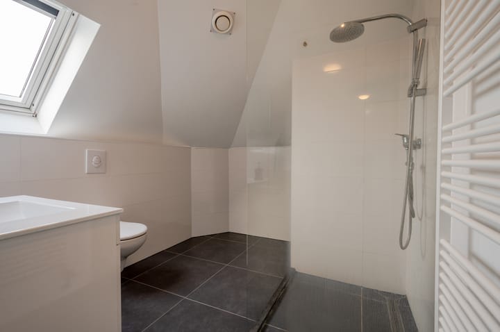 Foto 32 van Anzarstraat 8