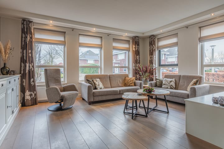 Foto 10 van Zilveresdoorn 24