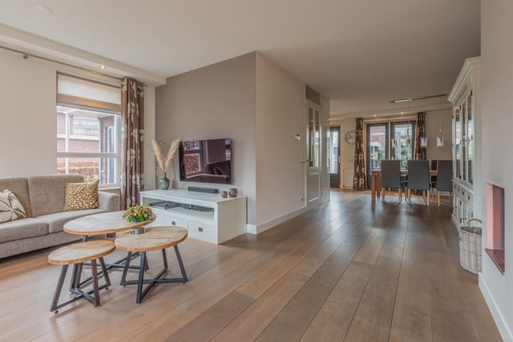 Foto 15 van Zilveresdoorn 24