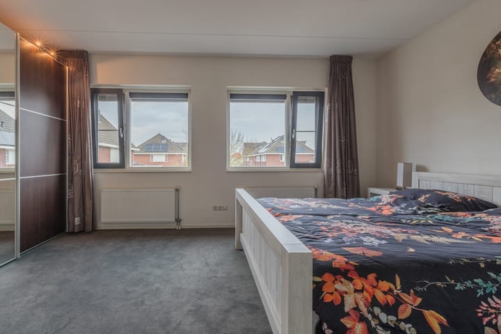 Foto 21 van Zilveresdoorn 24