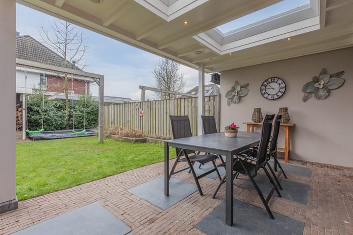 Foto 36 van Zilveresdoorn 24