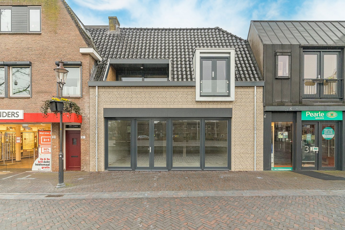 Bekijk foto 1 van Dorpsstraat 33